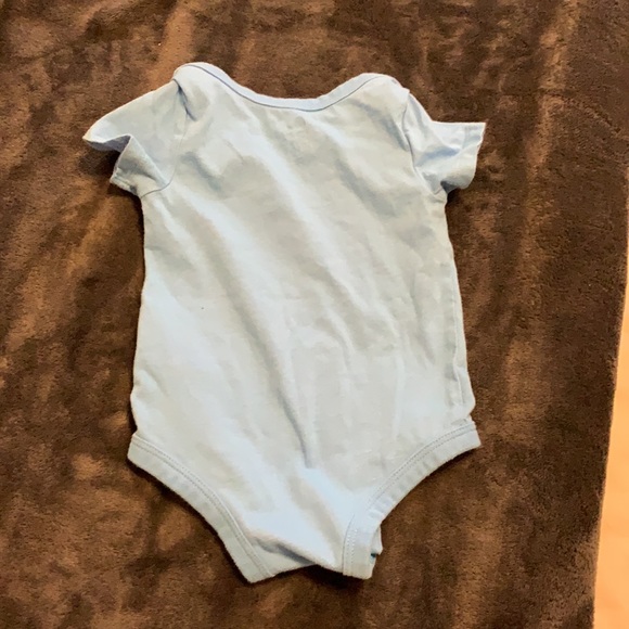 Nike onesie - Picture 2 of 2